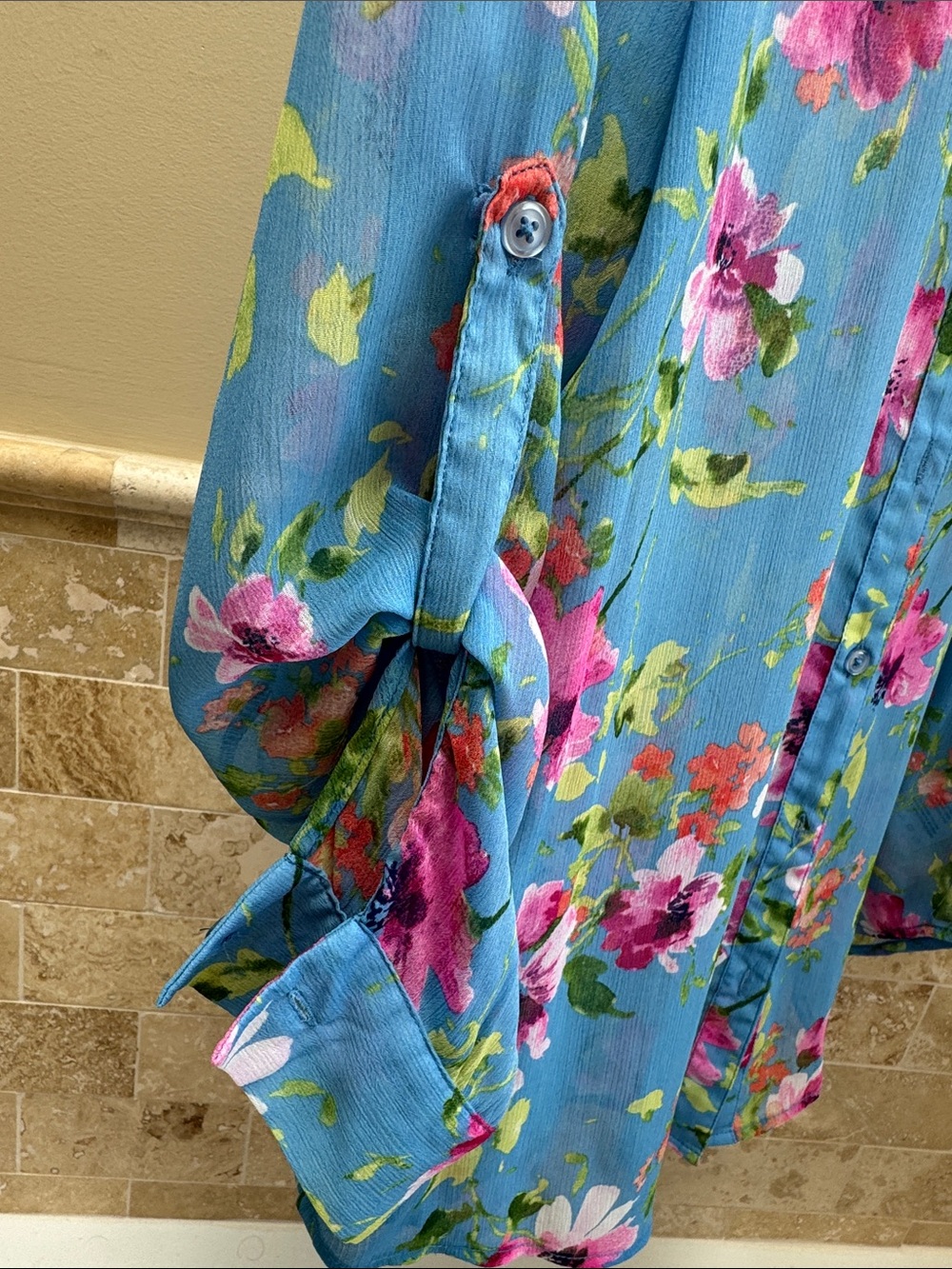 Kut from the Kloth Blue Multicolor Floral Button-Up Blouse - Picture 3 of 4